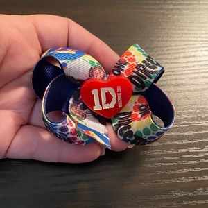 One Direction hair flower